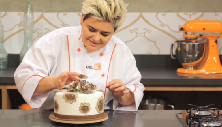 Cake Boss brasileira oferece curso online gratuito